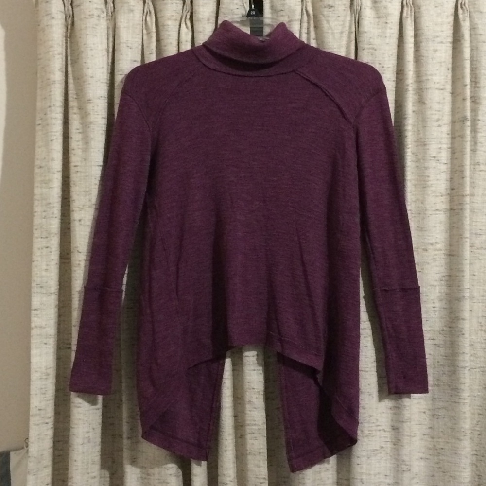 Free People - We The Free Split Back Turtleneck - XS